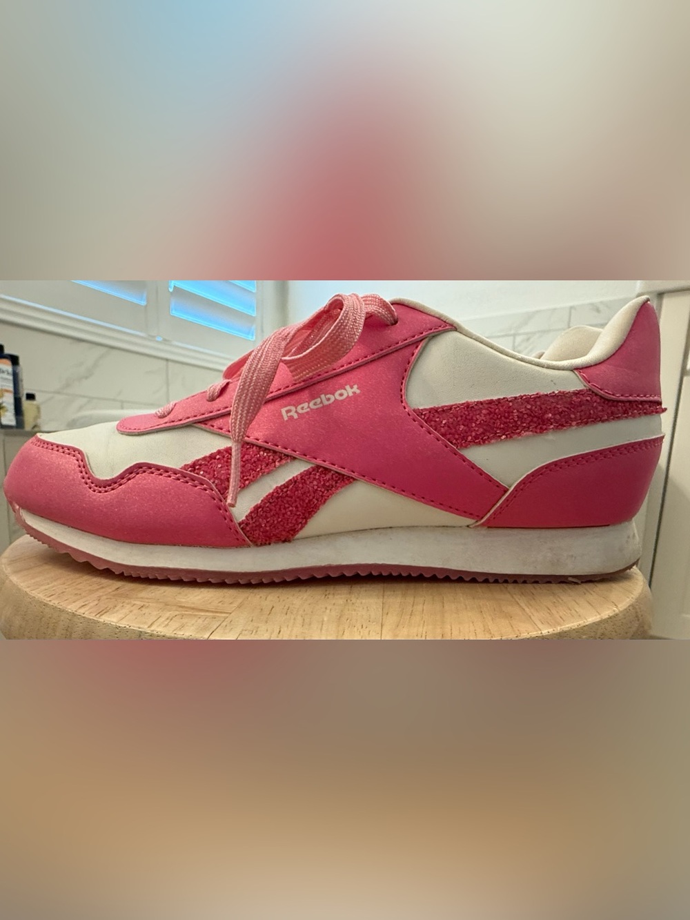 Reebok Kids Pink & White Retro Lace-Up Sneakers Size 6